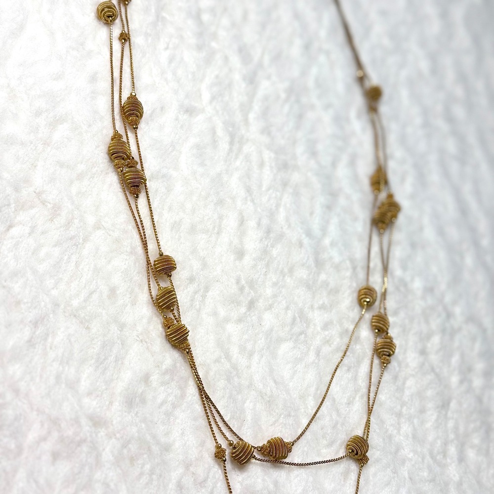 Vintage Trifari 3 Strand Gold Tone Necklace Woven Bead Accent Clasp Closure - Picture 4 of 8